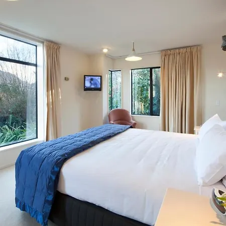Apartments At Spinnaker Bay Queenstown Exterior photo