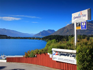 At Spinnaker Bay Aparthotel Queenstown
