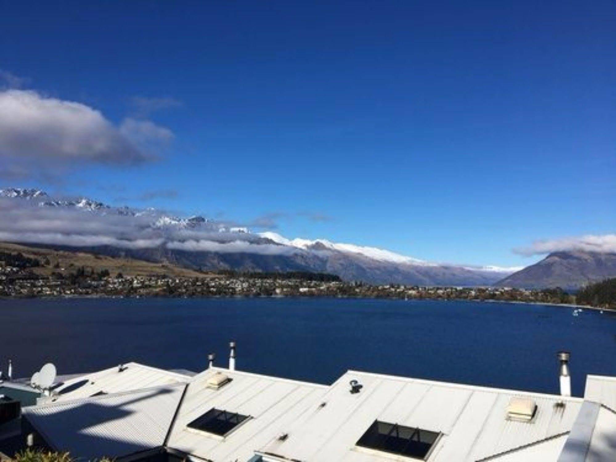At Spinnaker Bay Aparthotel Queenstown