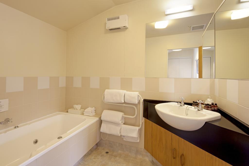Aparthotel At Spinnaker Bay Queenstown