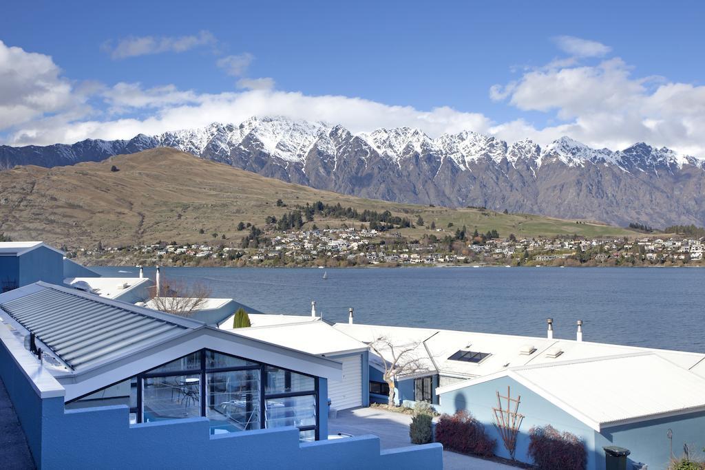 At Spinnaker Bay 4* Queenstown
